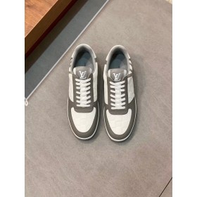 루이비통 스키니즈